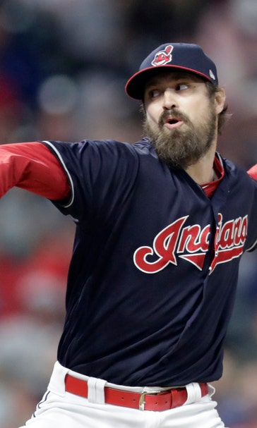 Cardinals agree to 2-year deal with reliever Andrew Miller